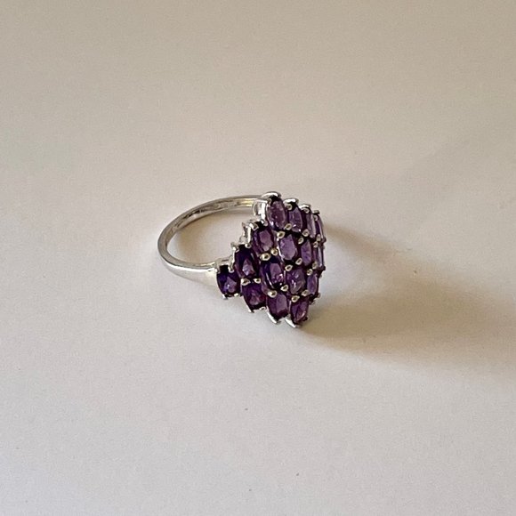925 Sterling Silver 16 Oval Purple Amethyst Cluster Cocktail Ring  6.5 - Picture 5 of 7
